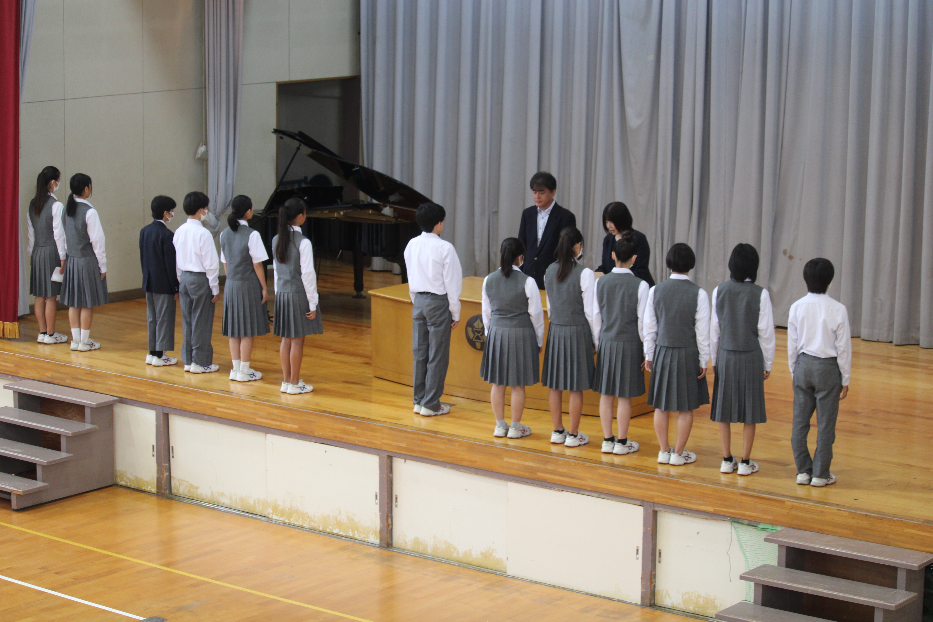 五井中学校男子制服